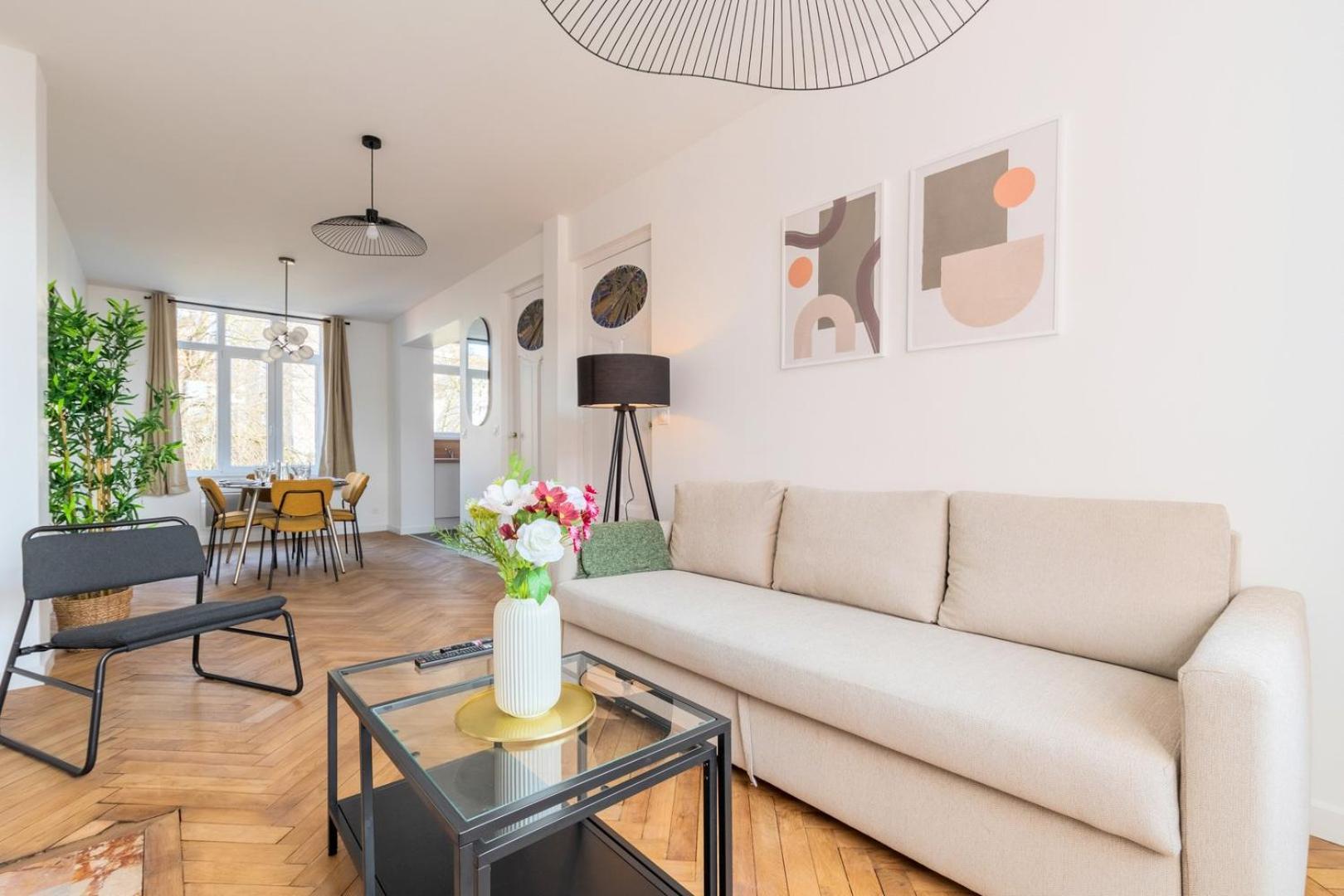 Charming Through-Apartment Renovated And Equipped! Marcq-en-Baroeul Exterior photo