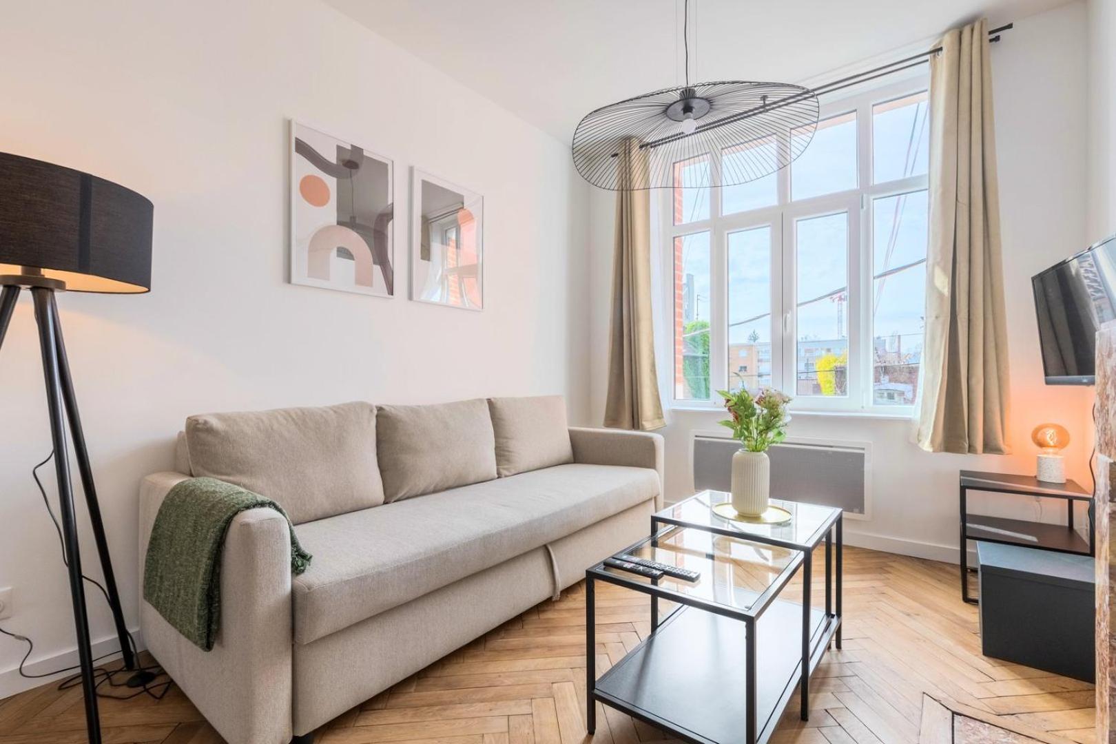 Charming Through-Apartment Renovated And Equipped! Marcq-en-Baroeul Exterior photo